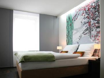 Helvetia Center 3*